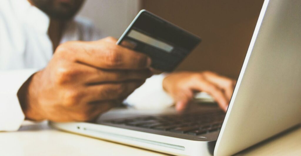 Booking.com tarjeta de crédito (1)